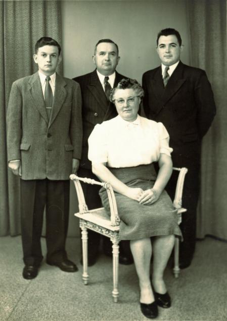 Emilien alfreda gerard et emile 1955