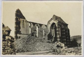 Guerre 14 18 photo allemande ruine eglise de grandcourt somme rsz 2 580x 2x